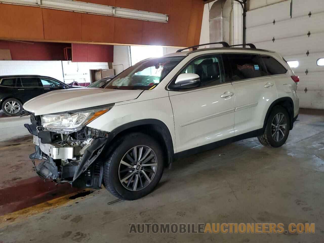 5TDJZRFH7KS566250 TOYOTA HIGHLANDER 2019