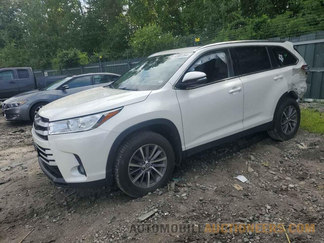 5TDJZRFH7KS566569 TOYOTA HIGHLANDER 2019