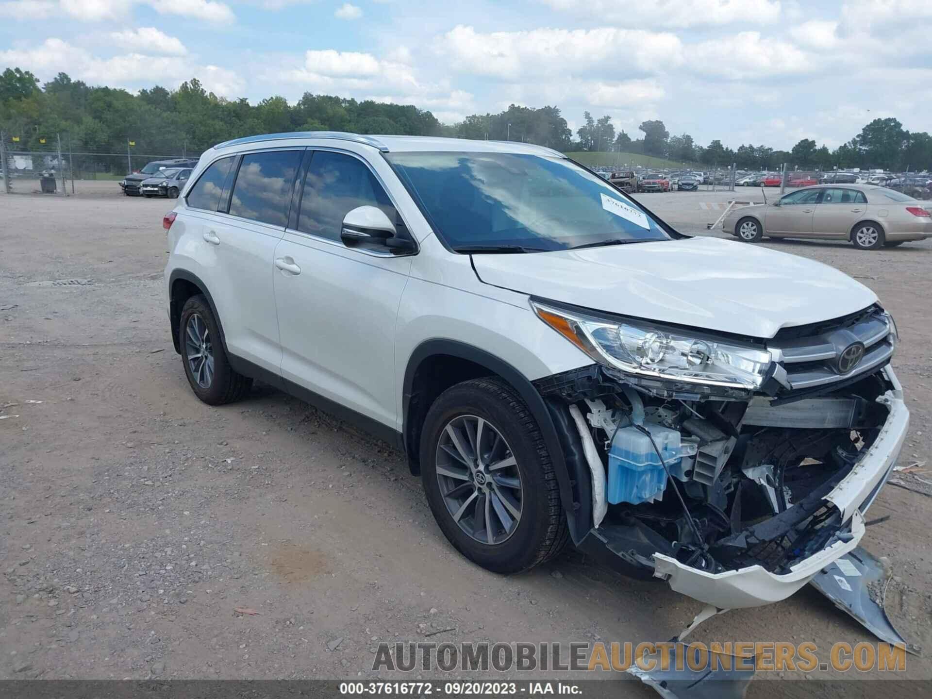 5TDJZRFH7KS580049 TOYOTA HIGHLANDER 2019