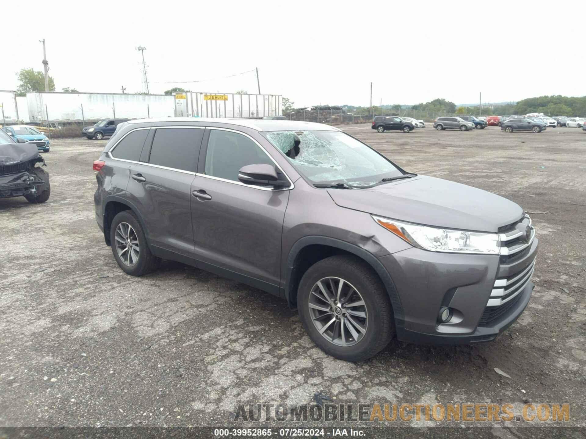 5TDJZRFH7KS586918 TOYOTA HIGHLANDER 2019