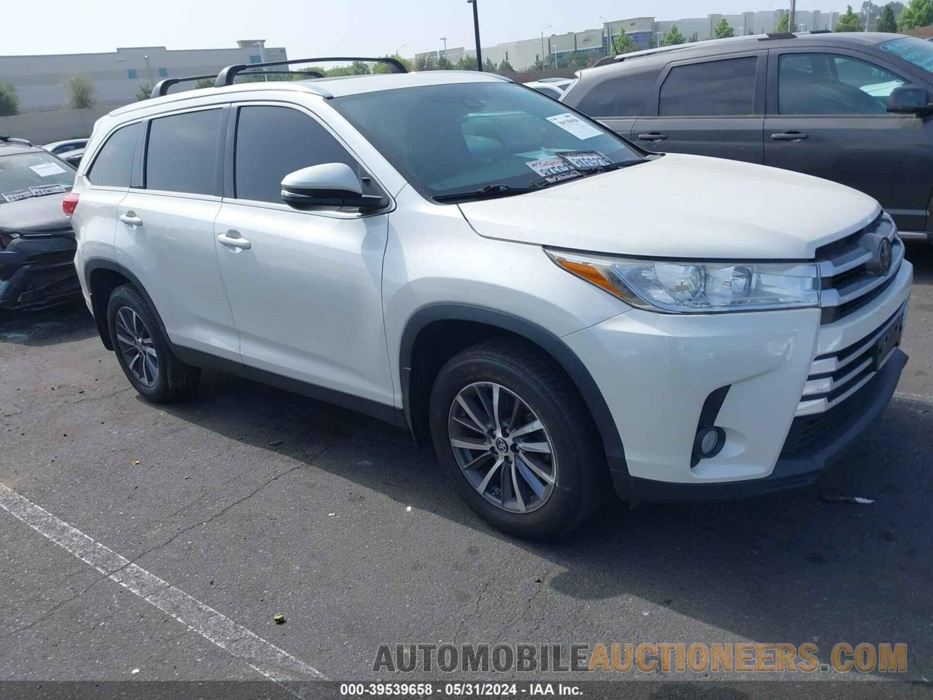 5TDJZRFH7KS590385 TOYOTA HIGHLANDER 2019