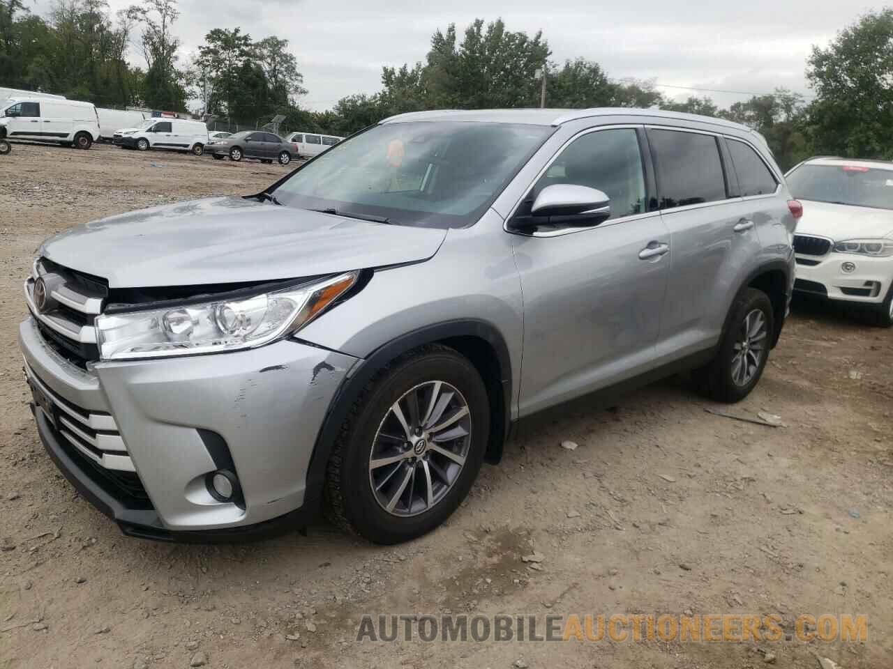 5TDJZRFH7KS593433 TOYOTA HIGHLANDER 2019