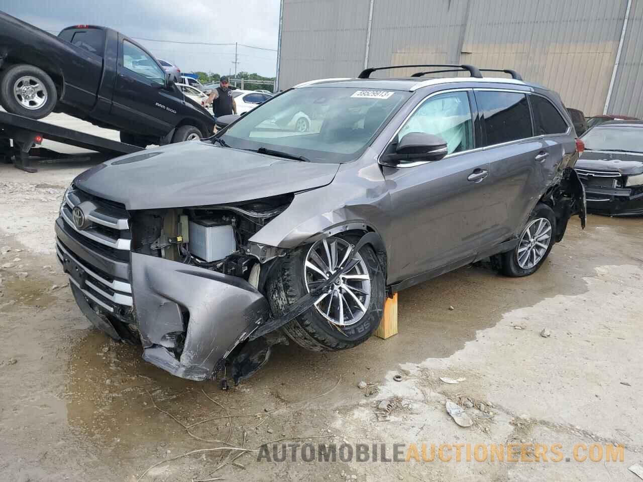 5TDJZRFH7KS595649 TOYOTA HIGHLANDER 2019