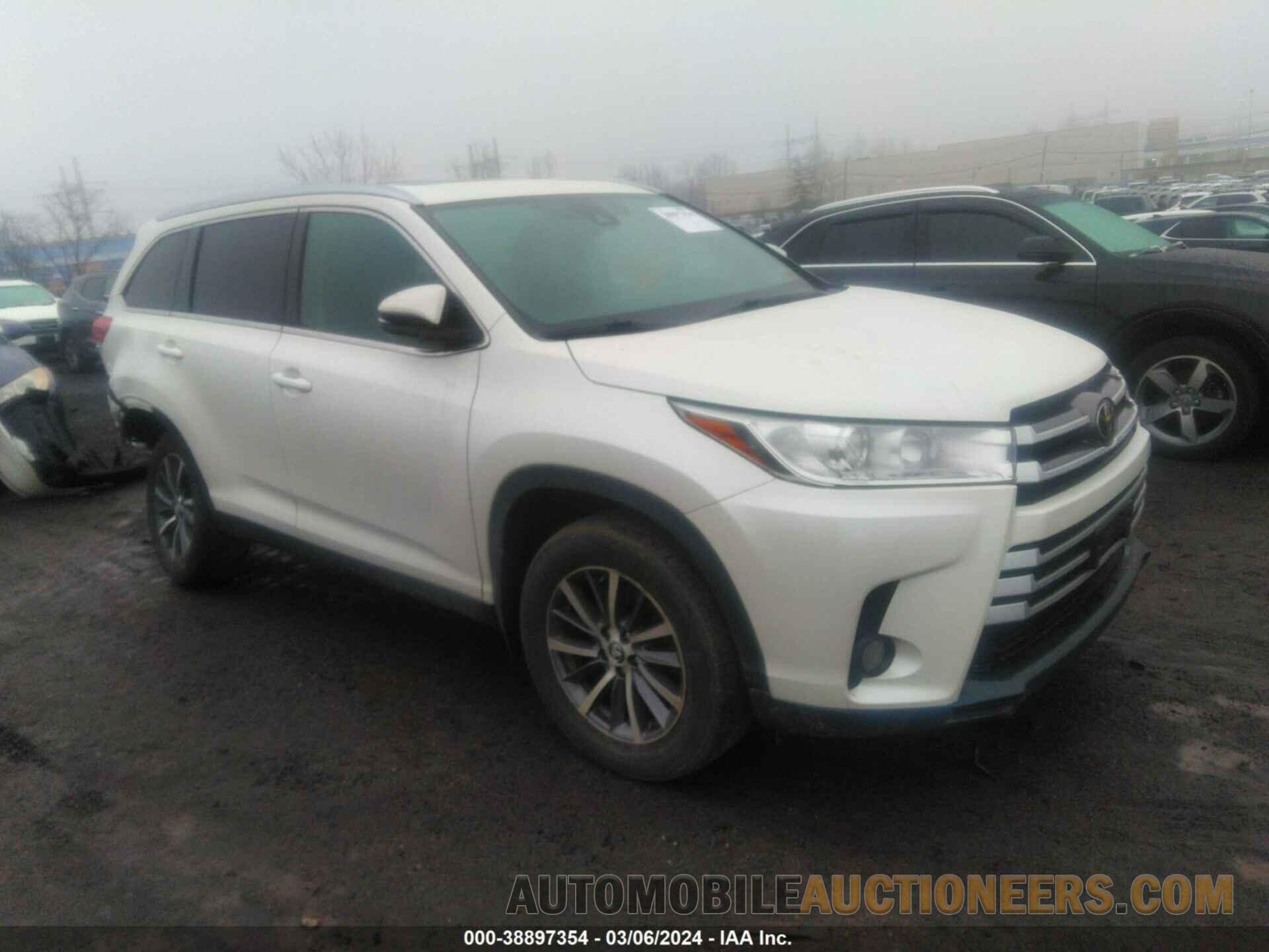 5TDJZRFH7KS601840 TOYOTA HIGHLANDER 2019