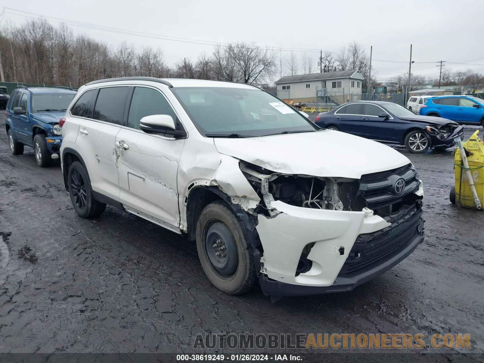 5TDJZRFH7KS607279 TOYOTA HIGHLANDER 2019