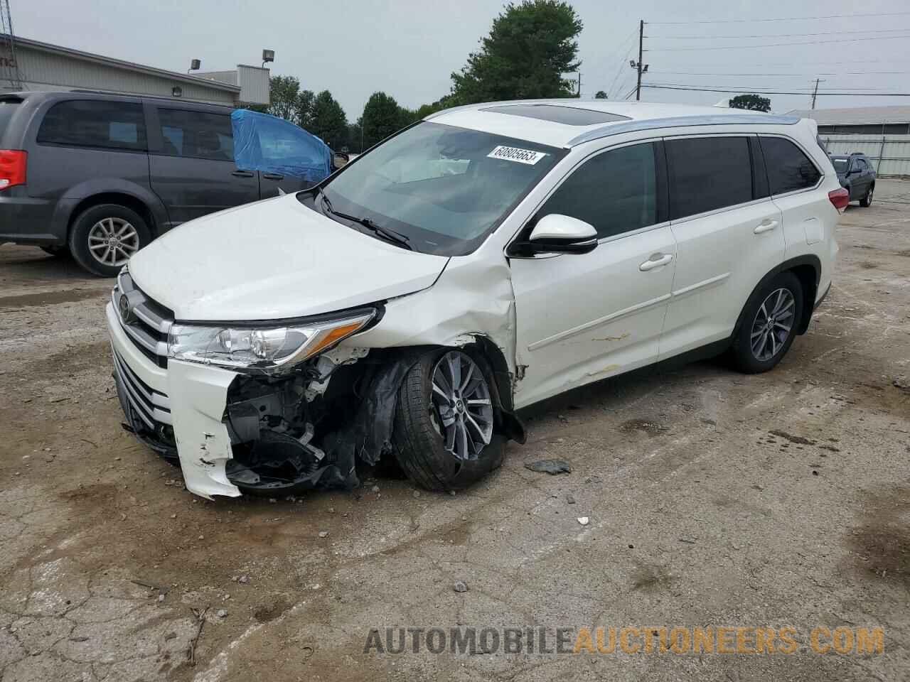 5TDJZRFH7KS623983 TOYOTA HIGHLANDER 2019