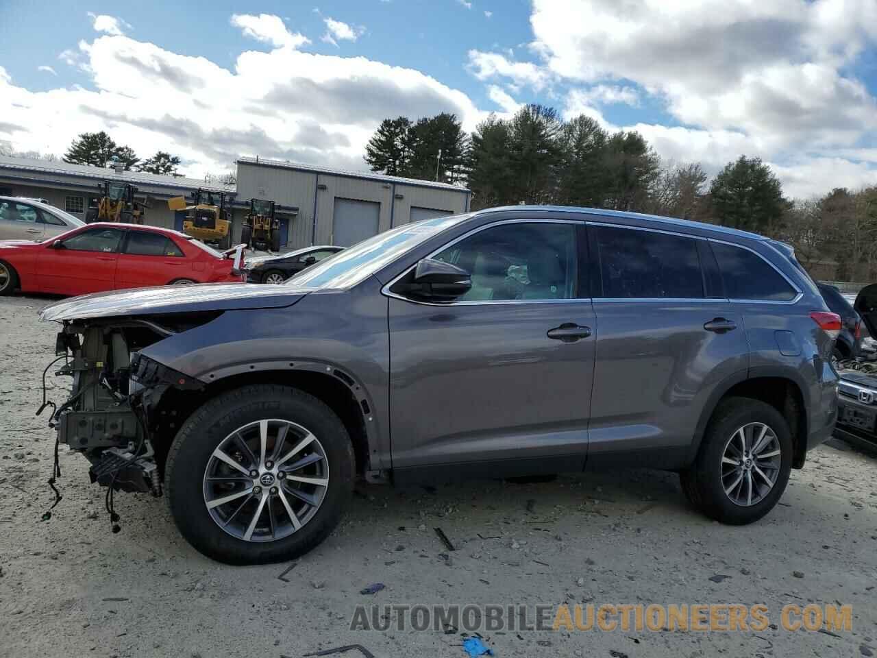 5TDJZRFH7KS625443 TOYOTA HIGHLANDER 2019