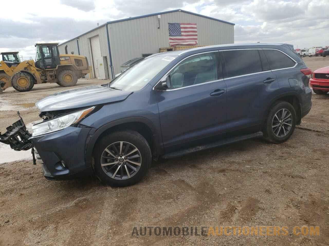 5TDJZRFH7KS708774 TOYOTA HIGHLANDER 2019