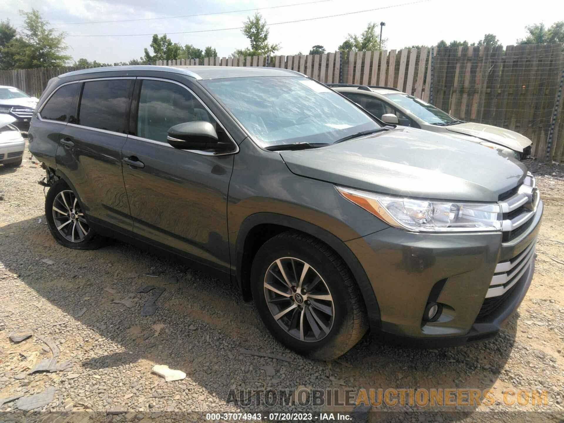 5TDJZRFH7KS735456 TOYOTA HIGHLANDER 2019