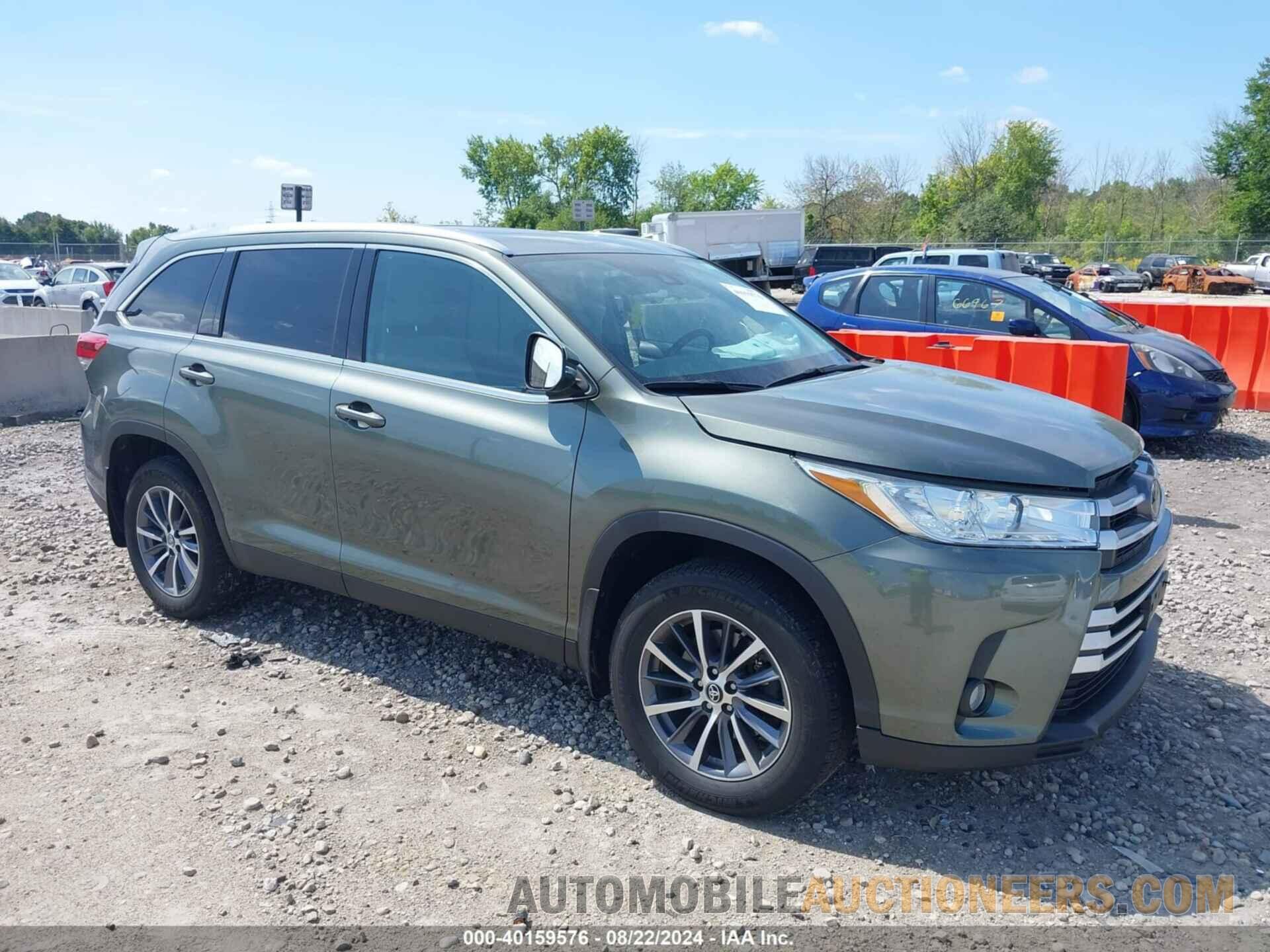 5TDJZRFH7KS918095 TOYOTA HIGHLANDER 2019