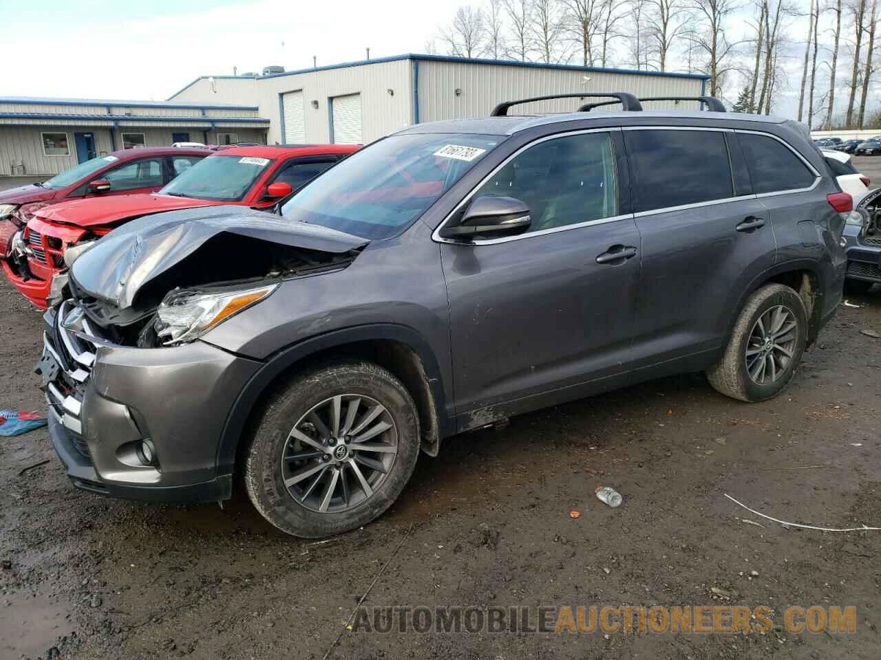 5TDJZRFH7KS923085 TOYOTA HIGHLANDER 2019