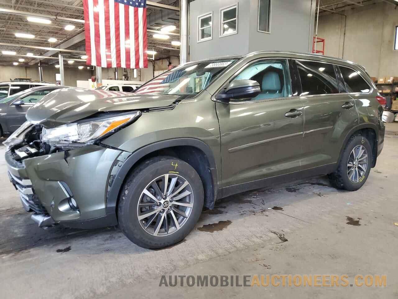 5TDJZRFH7KS932532 TOYOTA HIGHLANDER 2019