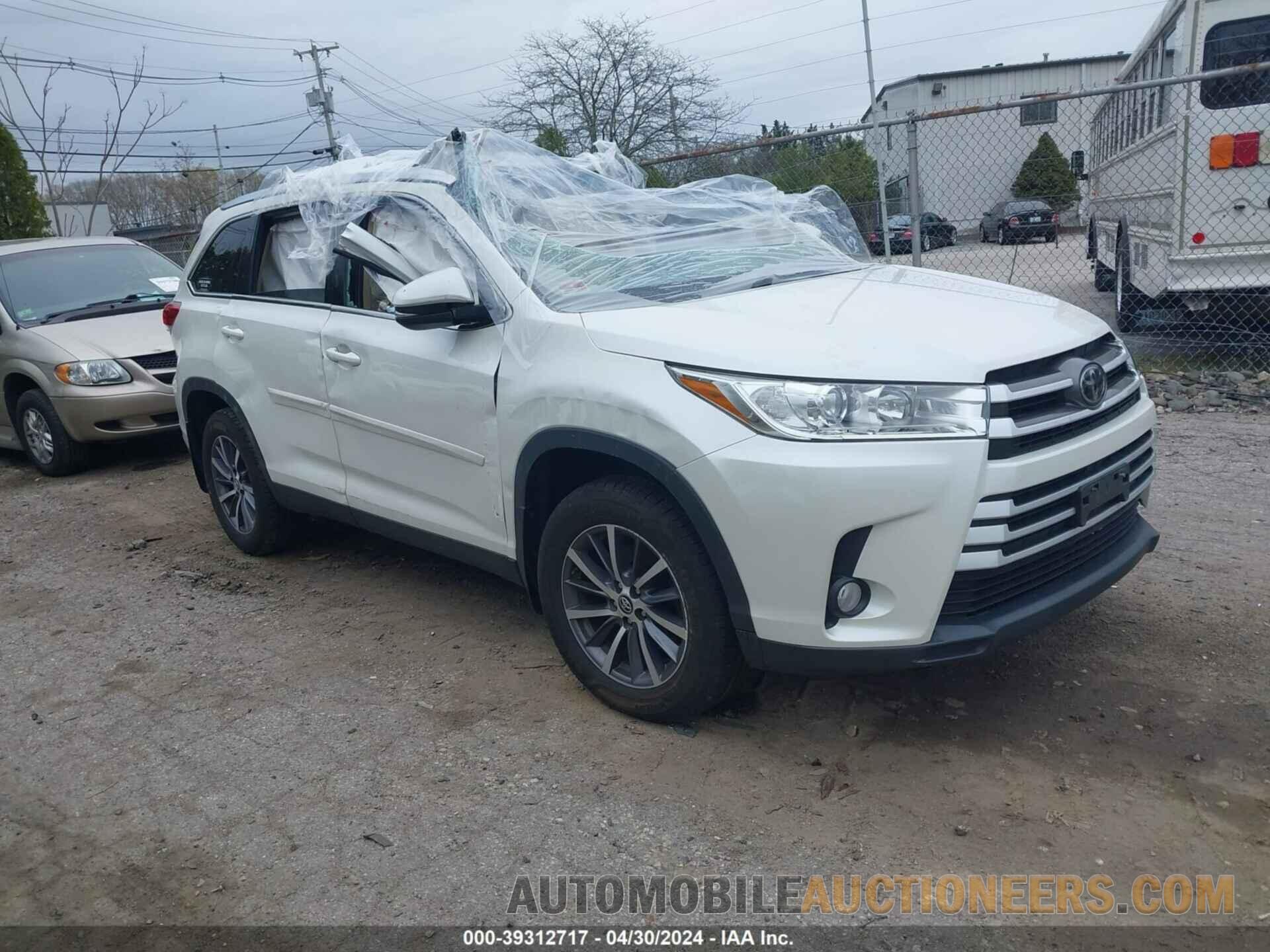 5TDJZRFH7KS952280 TOYOTA HIGHLANDER 2019