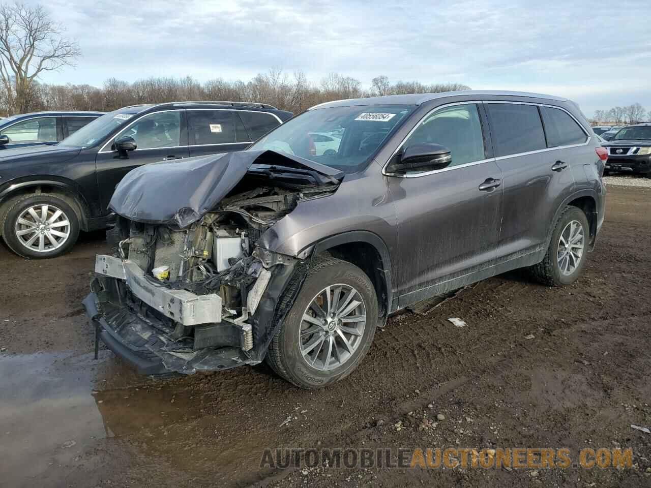 5TDJZRFH7KS953882 TOYOTA HIGHLANDER 2019