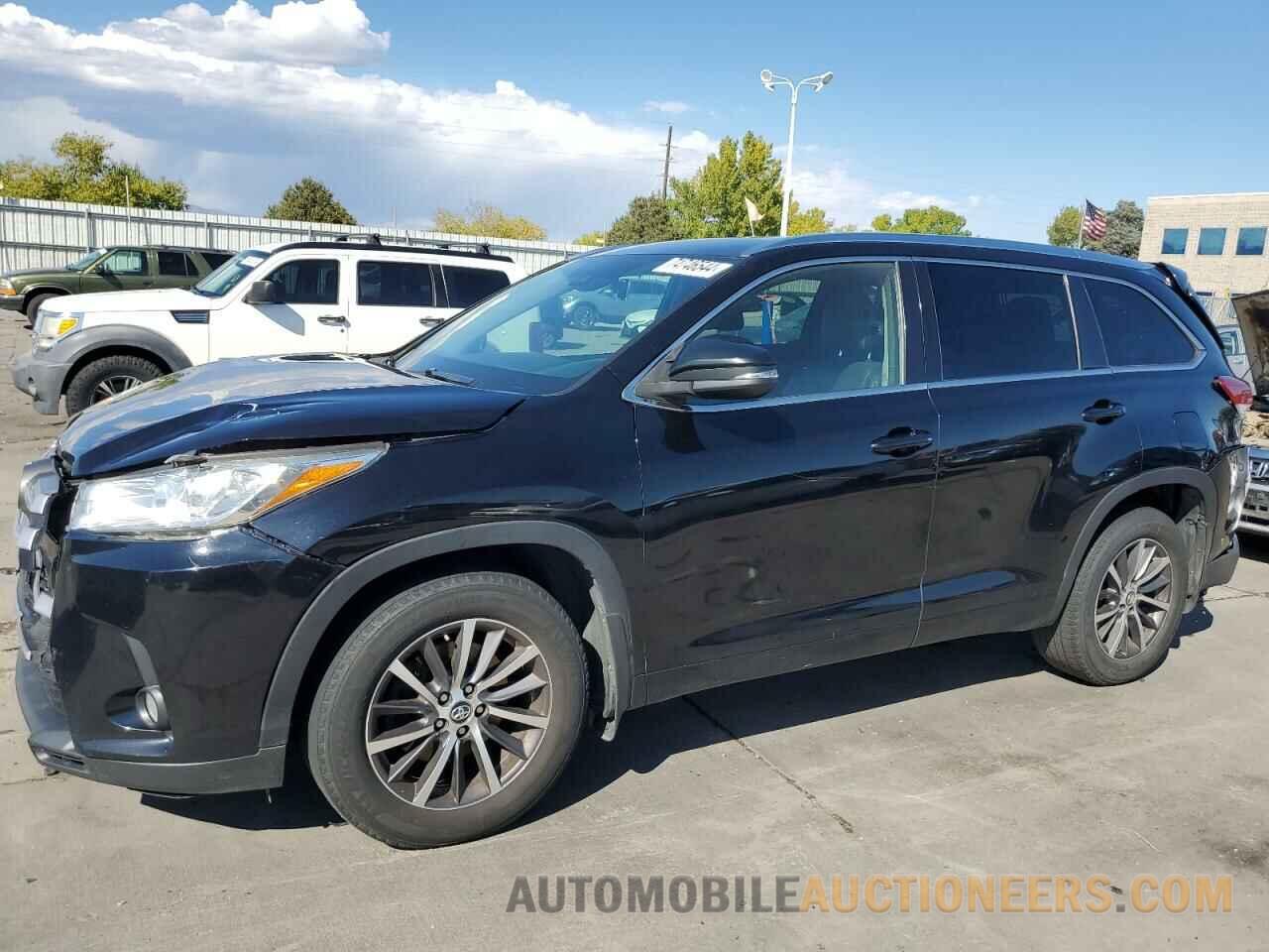 5TDJZRFH8HS357642 TOYOTA HIGHLANDER 2017