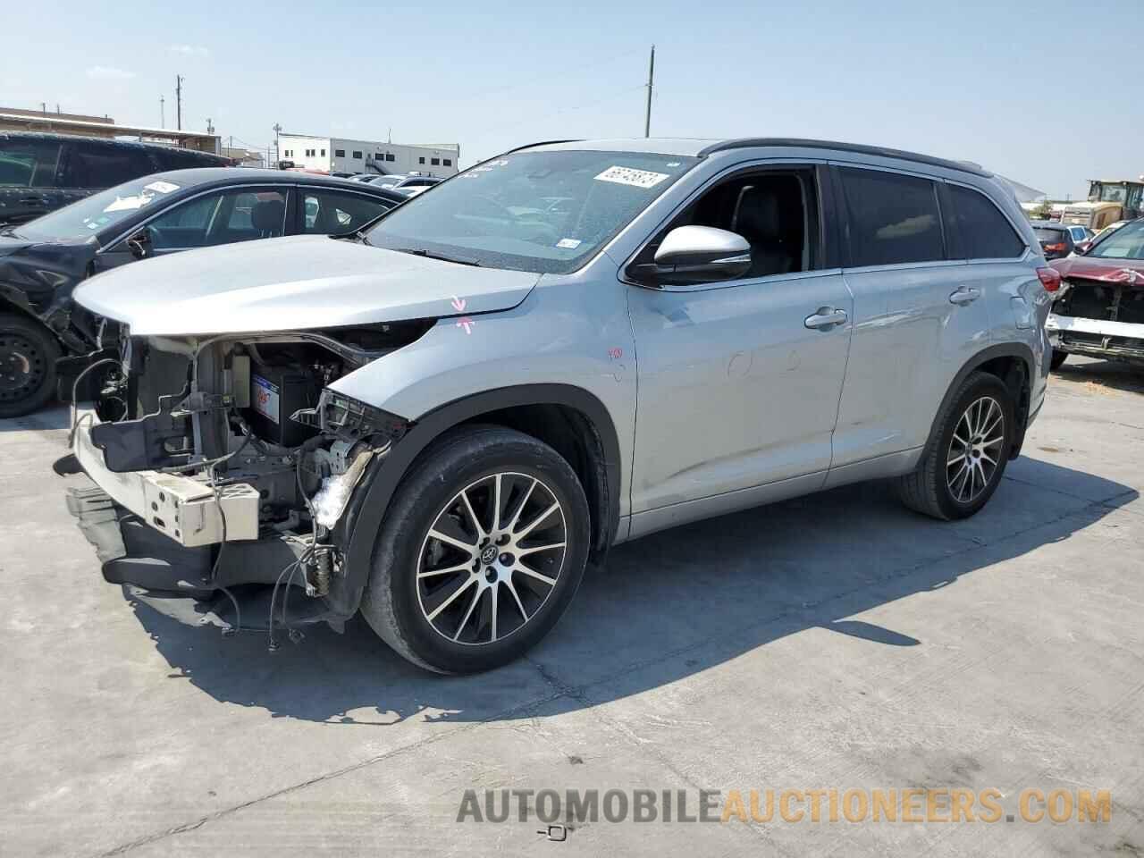 5TDJZRFH8HS438883 TOYOTA HIGHLANDER 2017