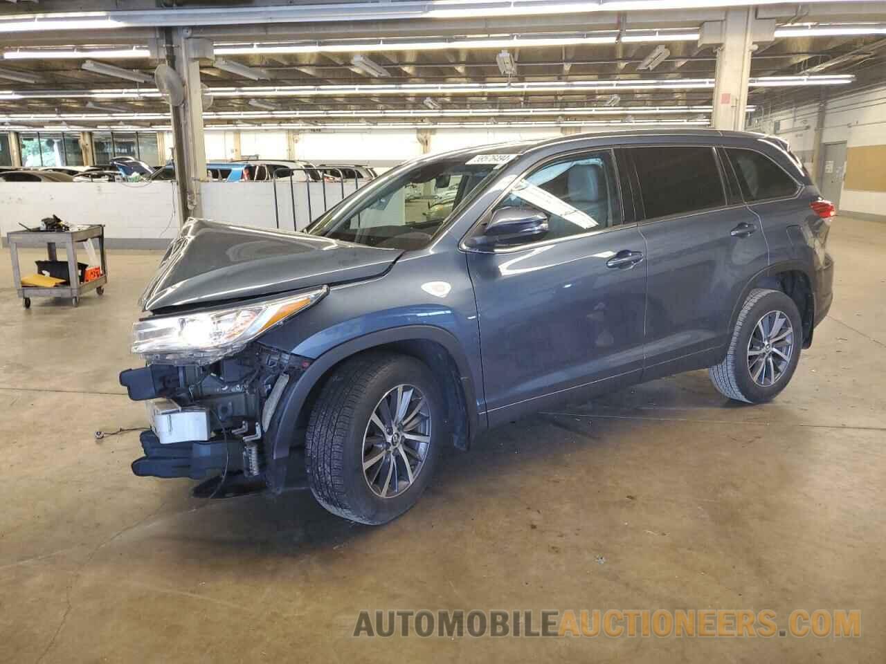 5TDJZRFH8HS474539 TOYOTA HIGHLANDER 2017