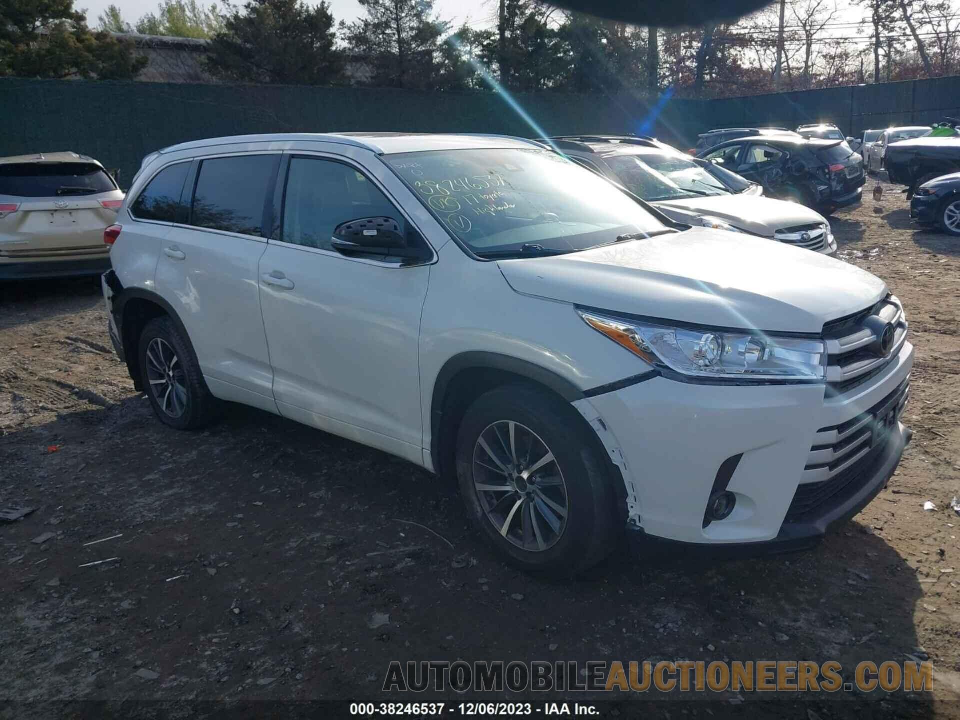 5TDJZRFH8HS510942 TOYOTA HIGHLANDER 2017