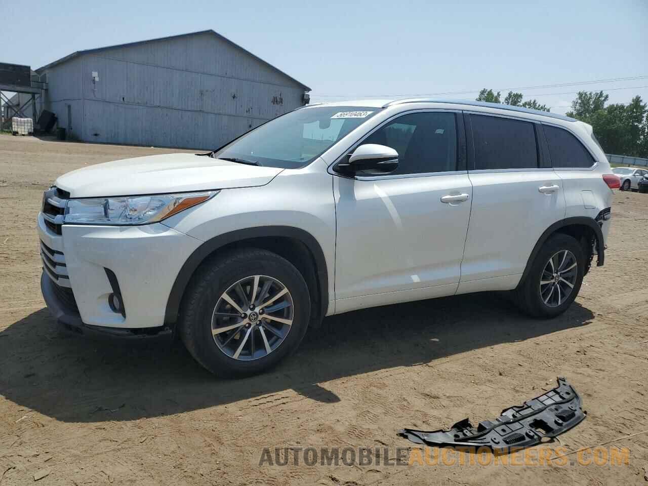 5TDJZRFH8HS511041 TOYOTA HIGHLANDER 2017