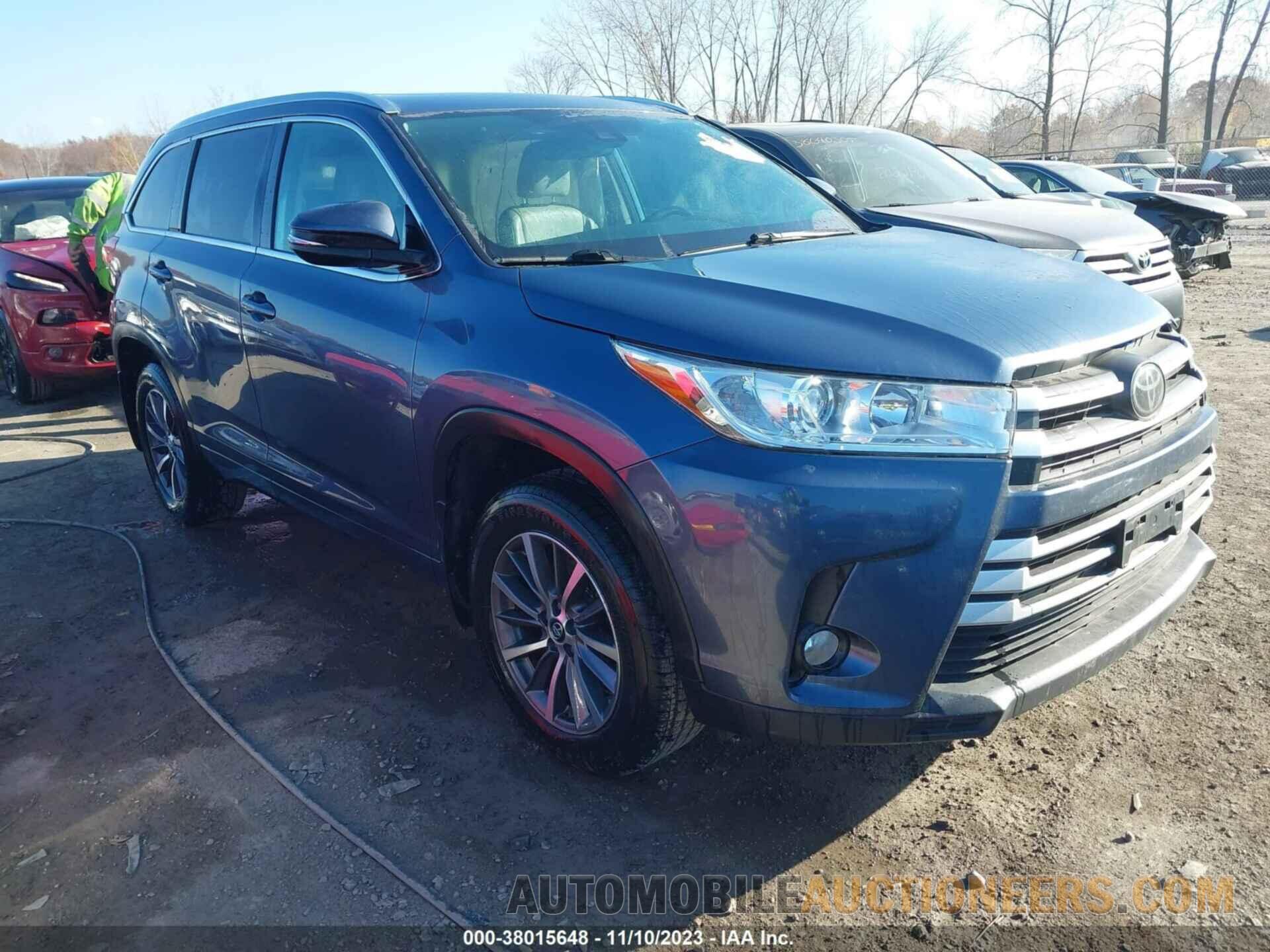 5TDJZRFH8JS486678 TOYOTA HIGHLANDER 2018