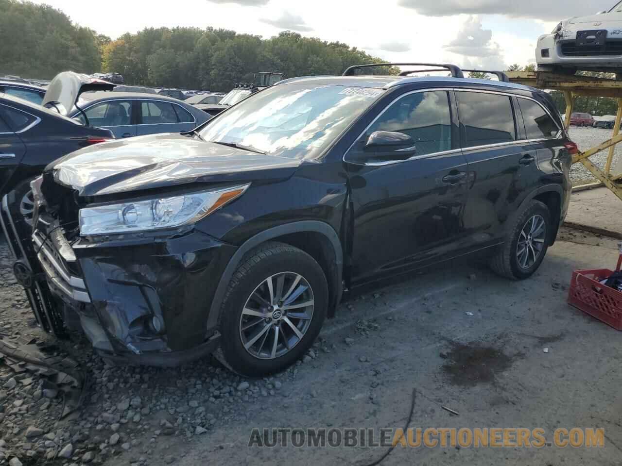 5TDJZRFH8JS529125 TOYOTA HIGHLANDER 2018