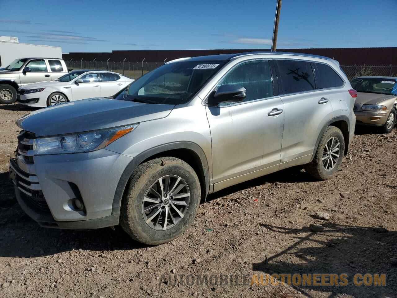 5TDJZRFH8JS540173 TOYOTA HIGHLANDER 2018