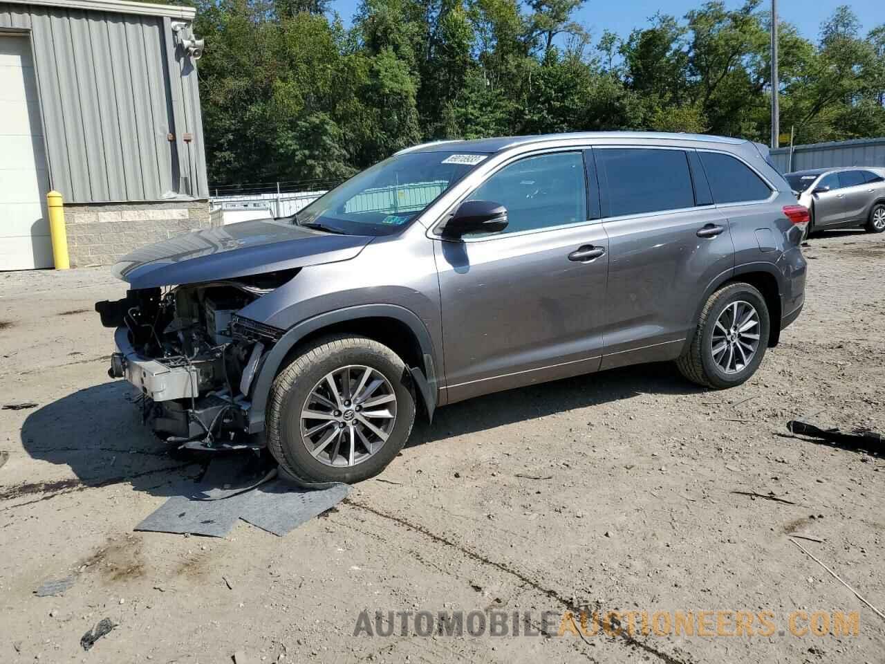 5TDJZRFH8JS542330 TOYOTA HIGHLANDER 2018