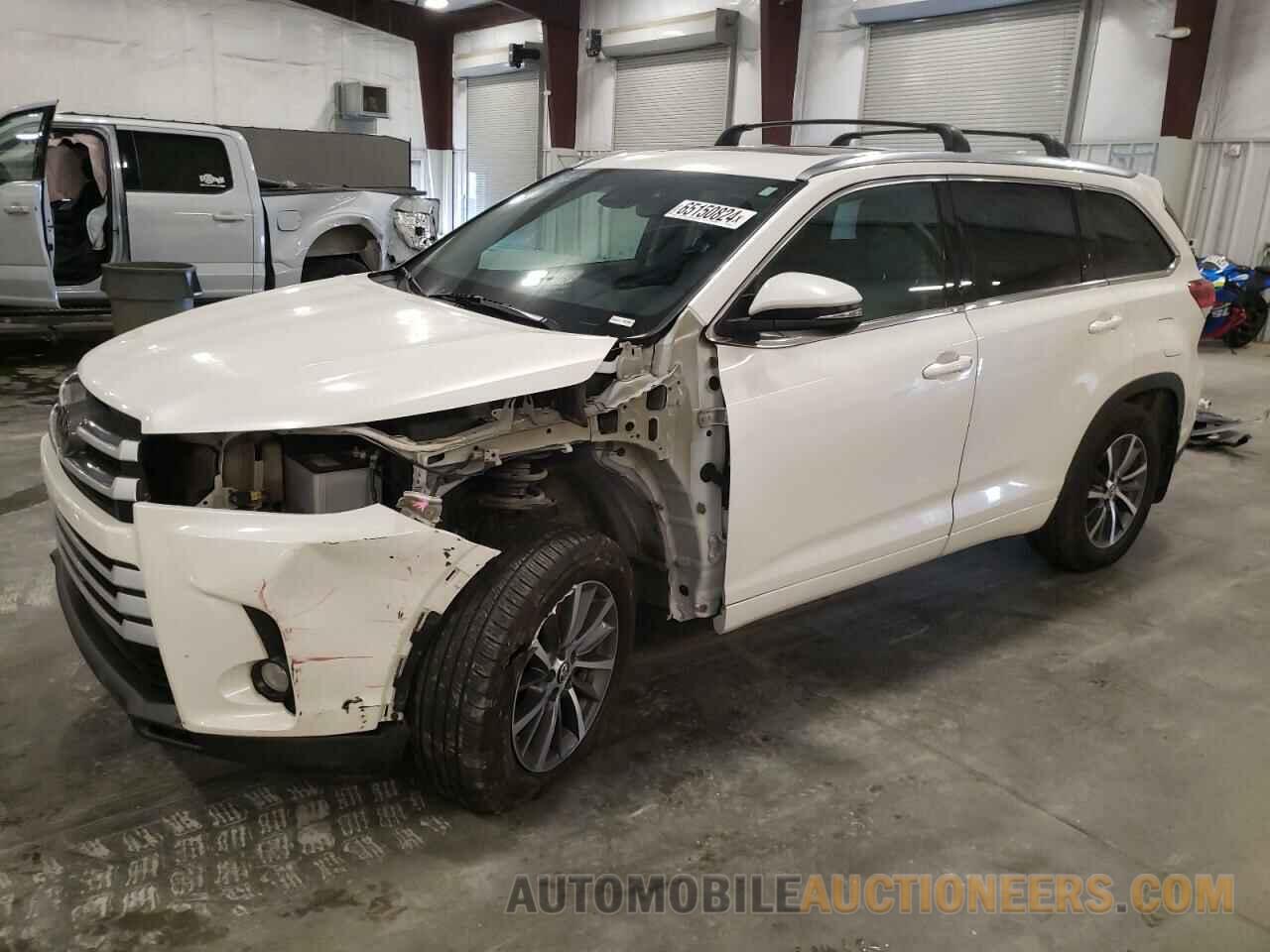 5TDJZRFH8JS558091 TOYOTA HIGHLANDER 2018