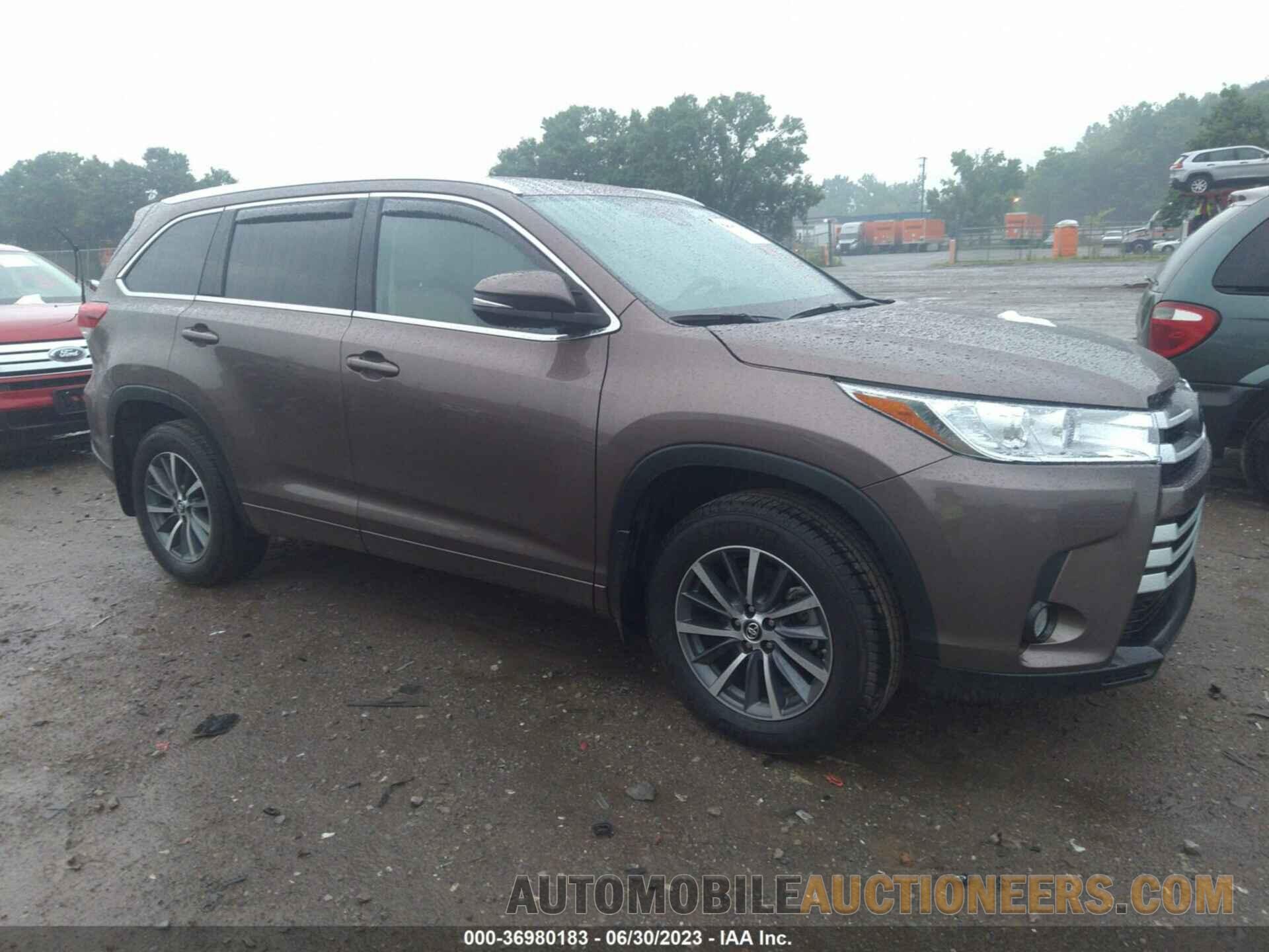 5TDJZRFH8JS859556 TOYOTA HIGHLANDER 2018