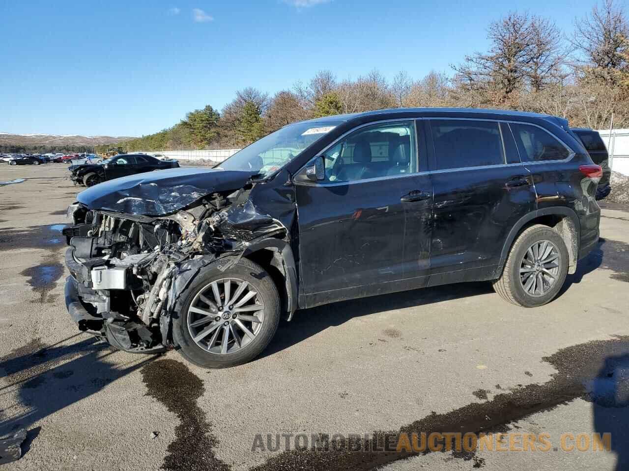 5TDJZRFH8JS901918 TOYOTA HIGHLANDER 2018