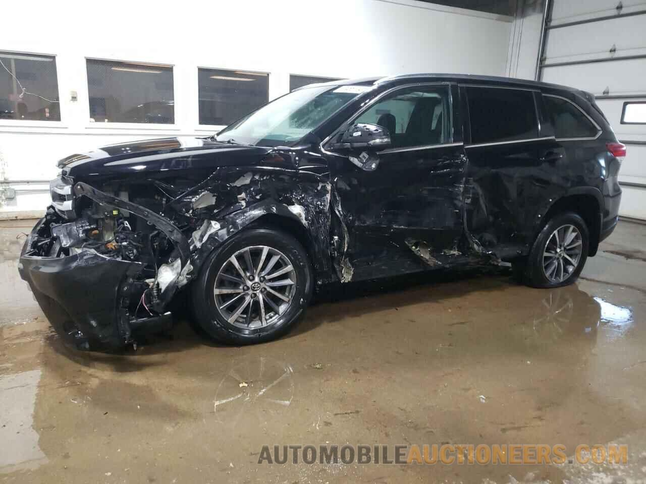 5TDJZRFH8KS570419 TOYOTA HIGHLANDER 2019