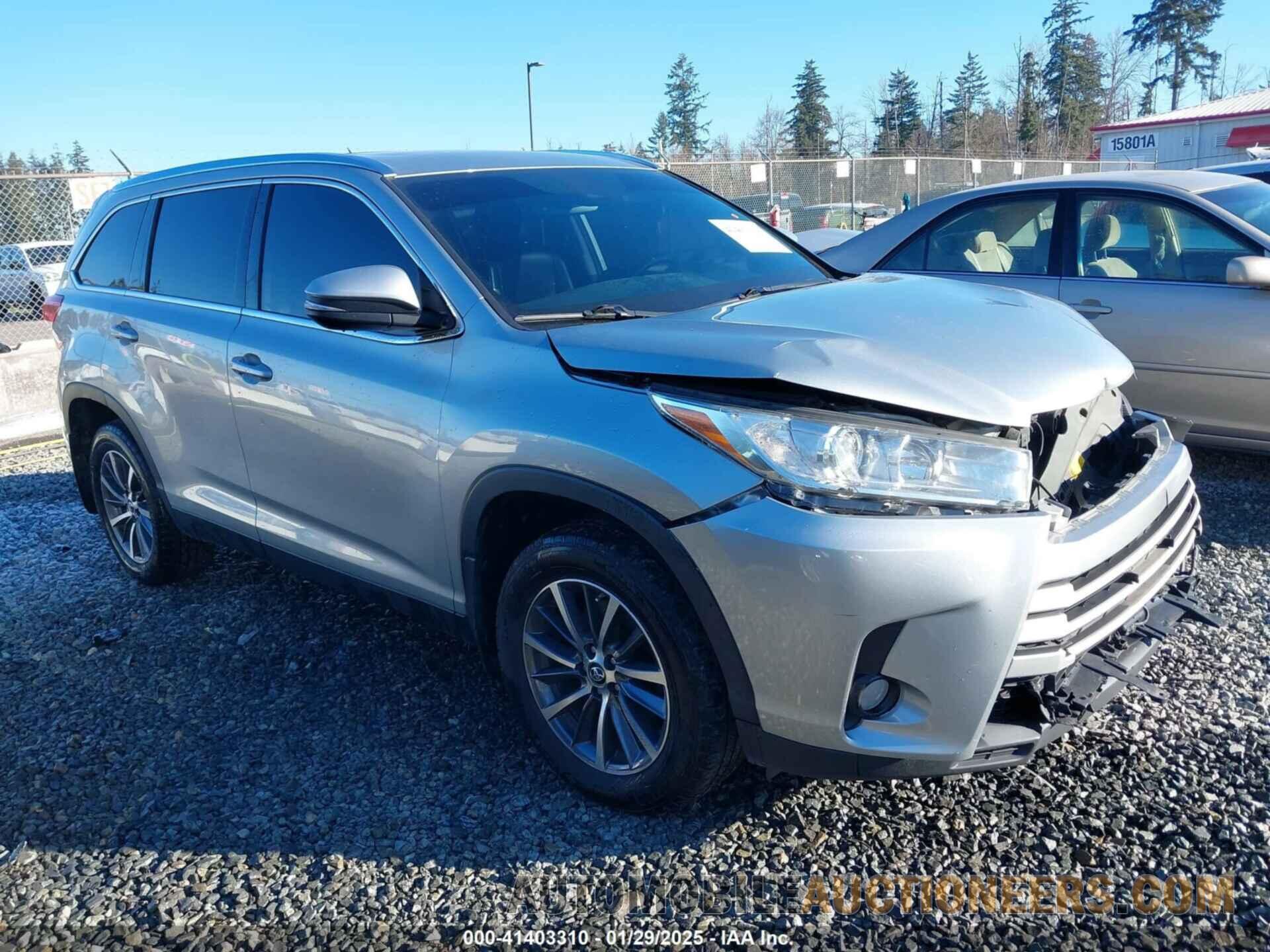 5TDJZRFH8KS570677 TOYOTA HIGHLANDER 2019