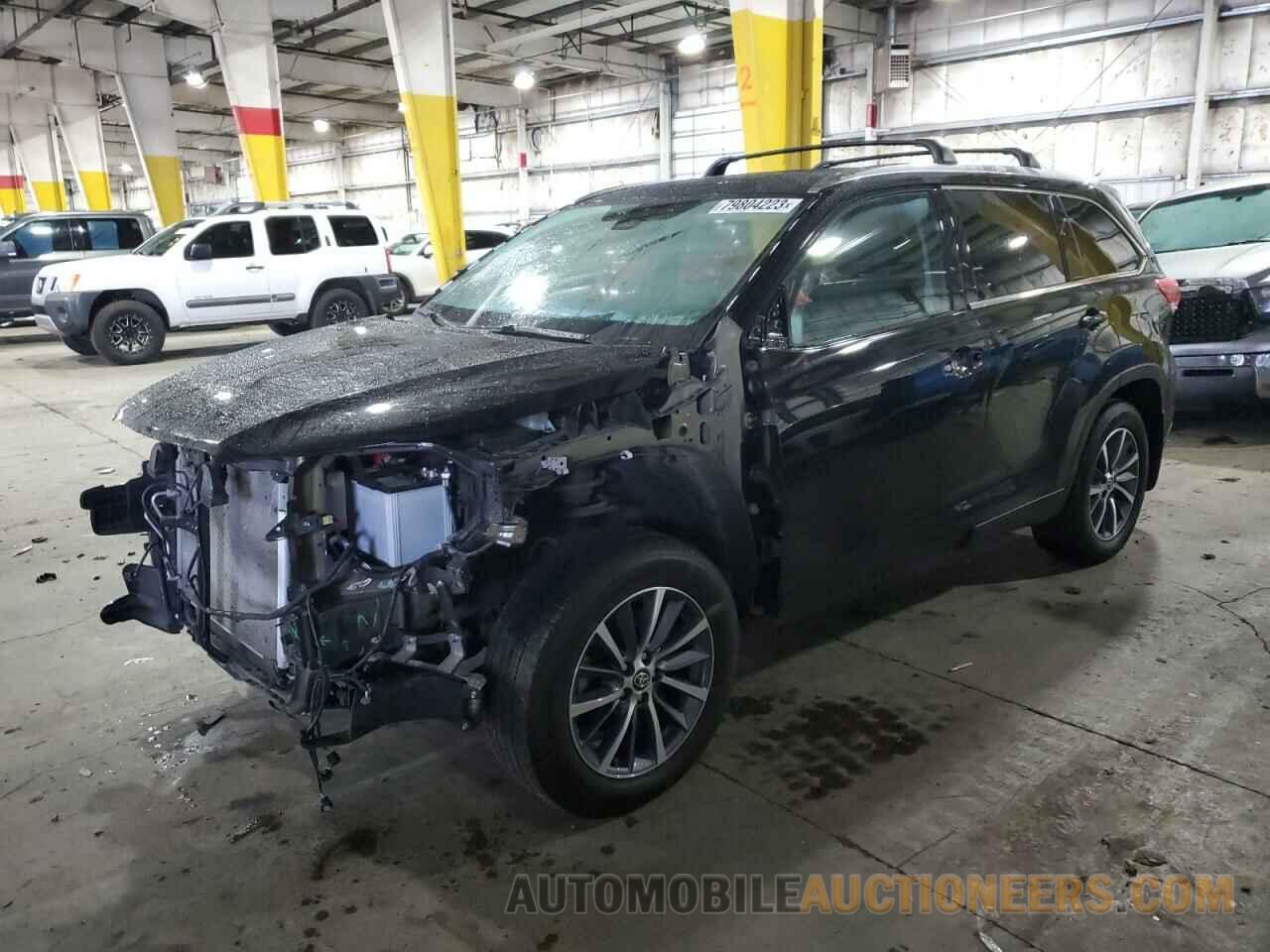 5TDJZRFH8KS571845 TOYOTA HIGHLANDER 2019