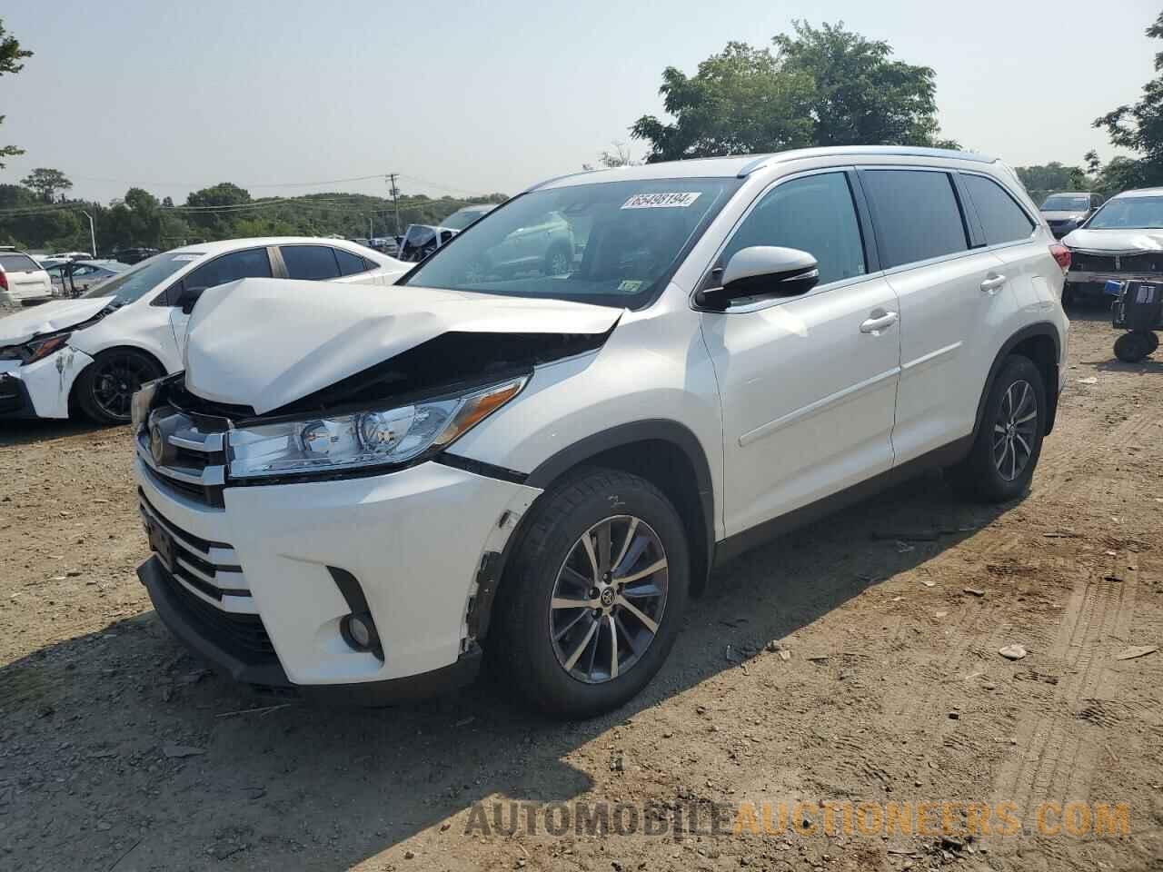 5TDJZRFH8KS577872 TOYOTA HIGHLANDER 2019