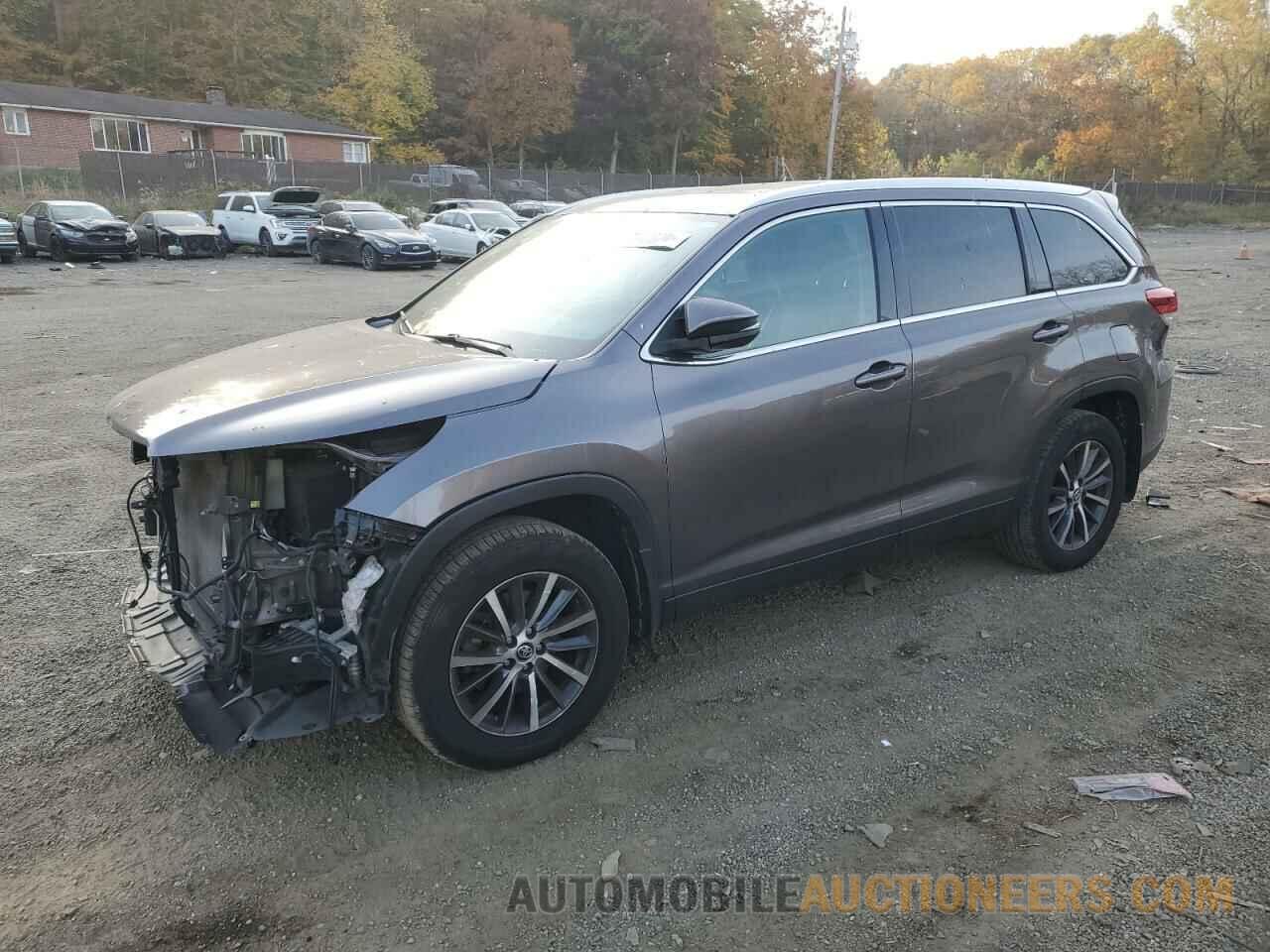 5TDJZRFH8KS580495 TOYOTA HIGHLANDER 2019