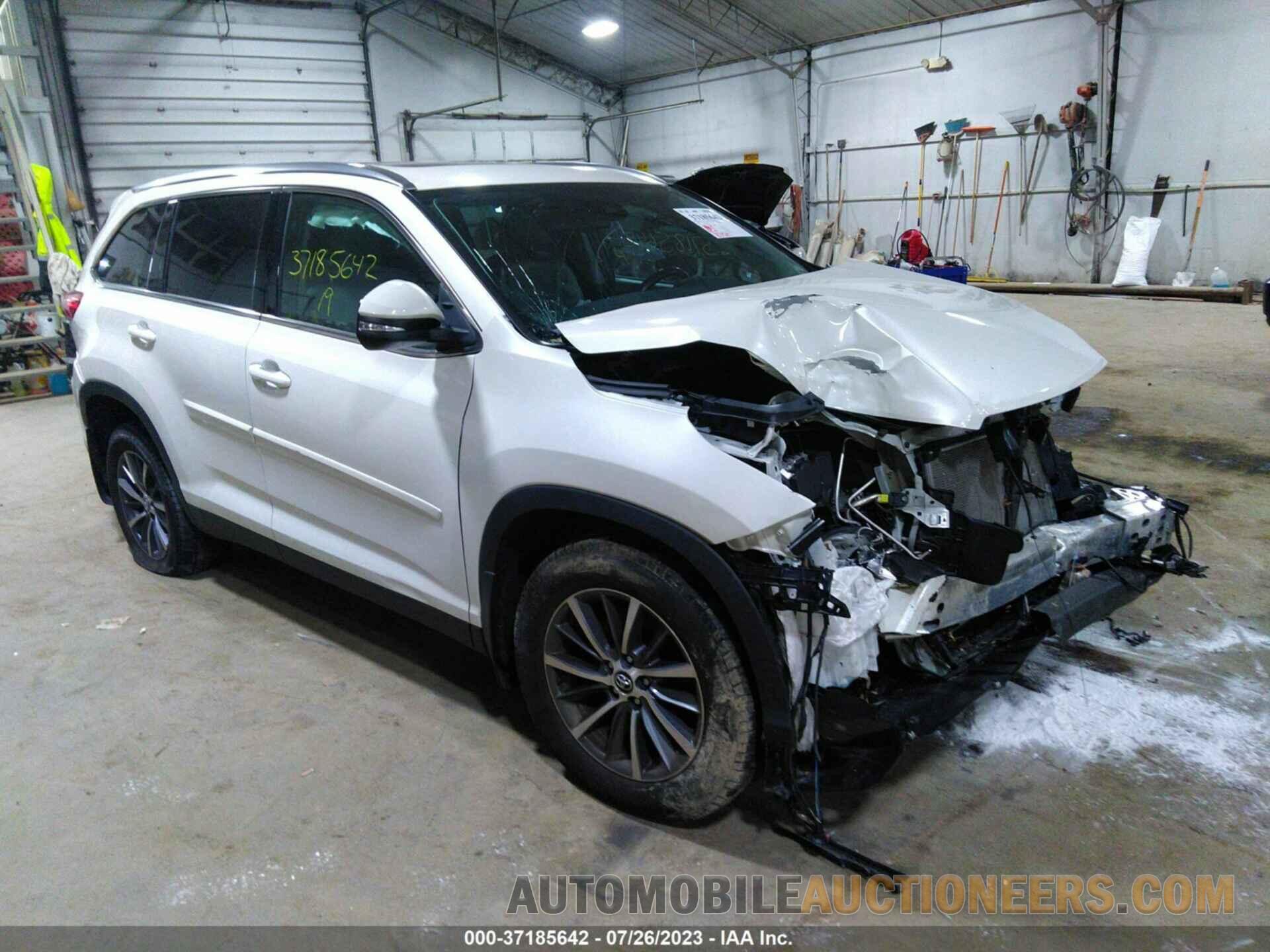 5TDJZRFH8KS596079 TOYOTA HIGHLANDER 2019