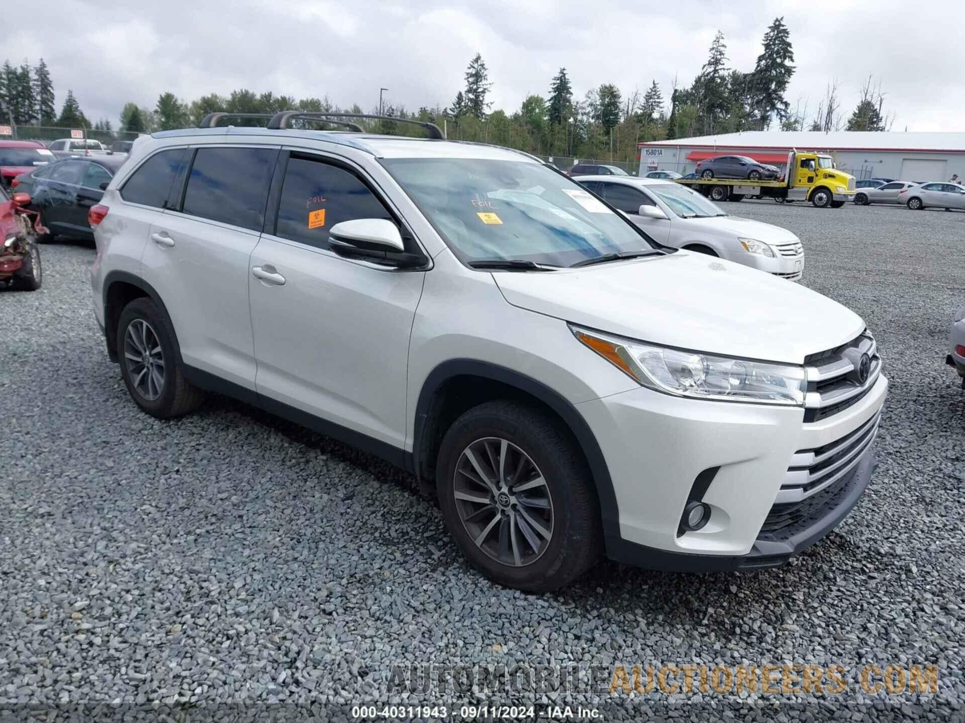 5TDJZRFH8KS605475 TOYOTA HIGHLANDER 2019