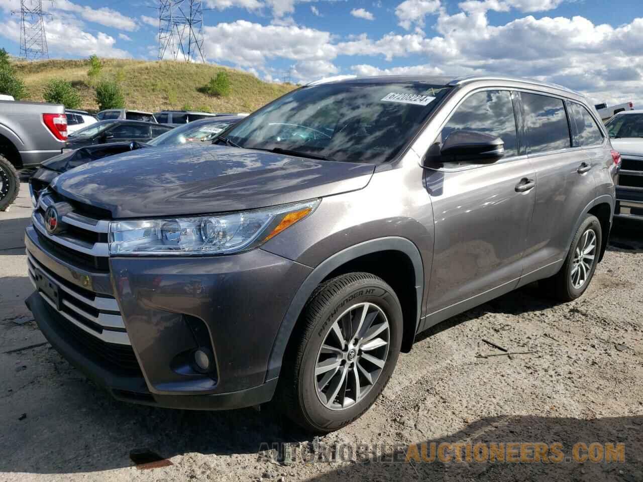 5TDJZRFH8KS622955 TOYOTA HIGHLANDER 2019