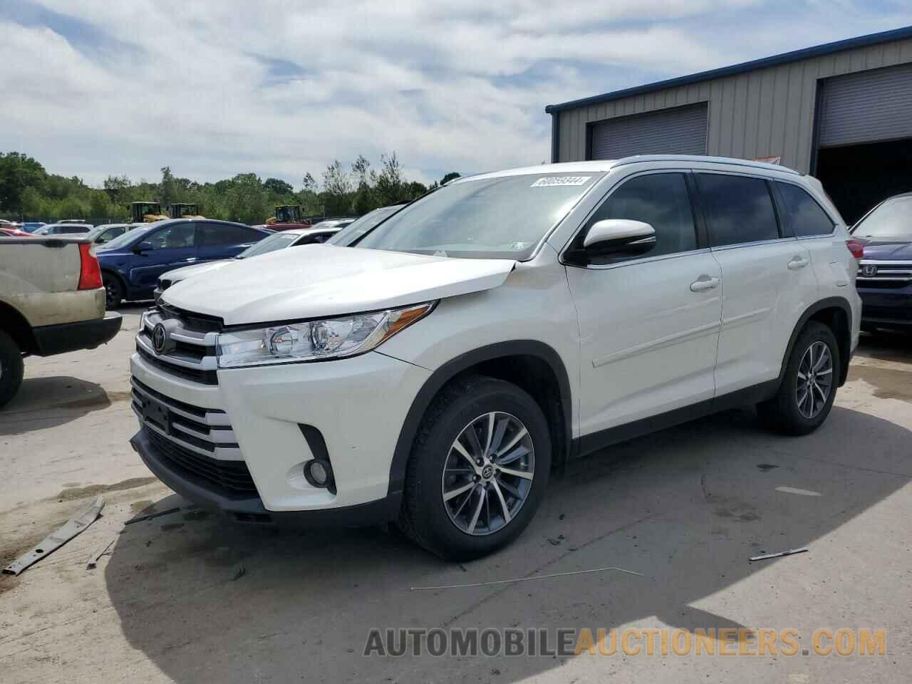 5TDJZRFH8KS623393 TOYOTA HIGHLANDER 2019