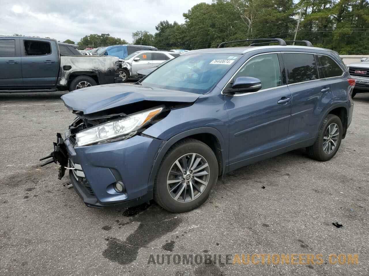 5TDJZRFH8KS920986 TOYOTA HIGHLANDER 2019