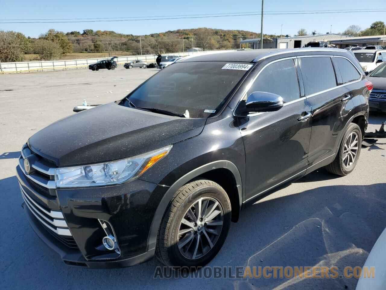 5TDJZRFH8KS924682 TOYOTA HIGHLANDER 2019