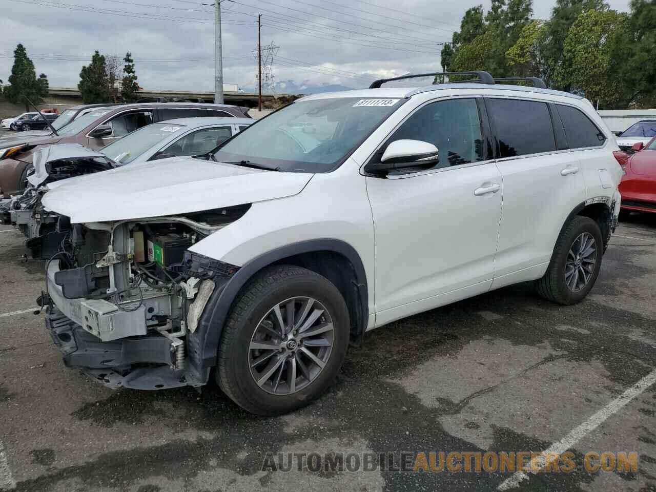 5TDJZRFH9HS366995 TOYOTA HIGHLANDER 2017