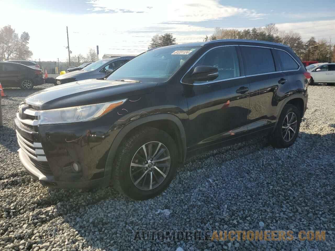 5TDJZRFH9HS374238 TOYOTA HIGHLANDER 2017