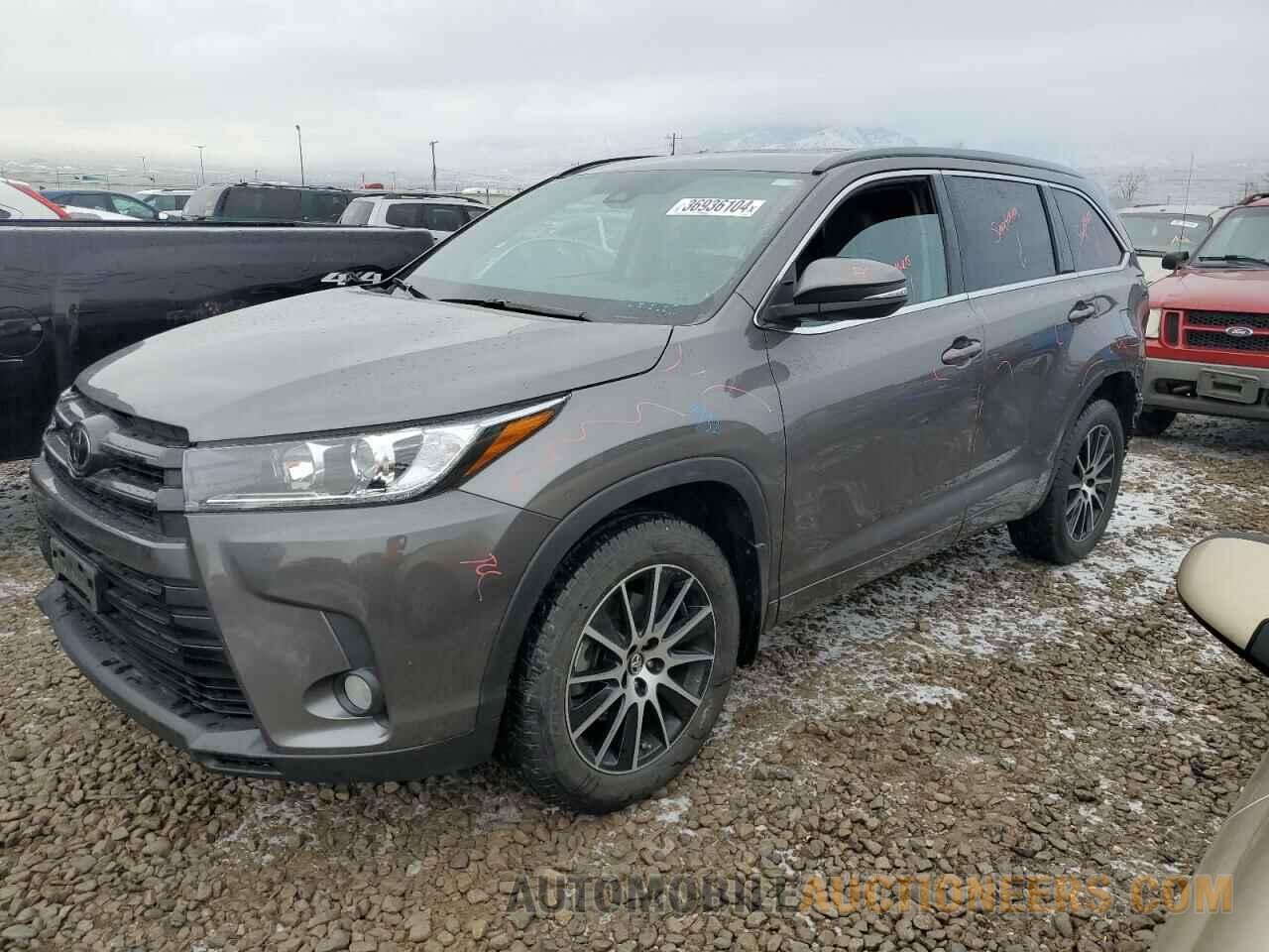 5TDJZRFH9HS386549 TOYOTA HIGHLANDER 2017