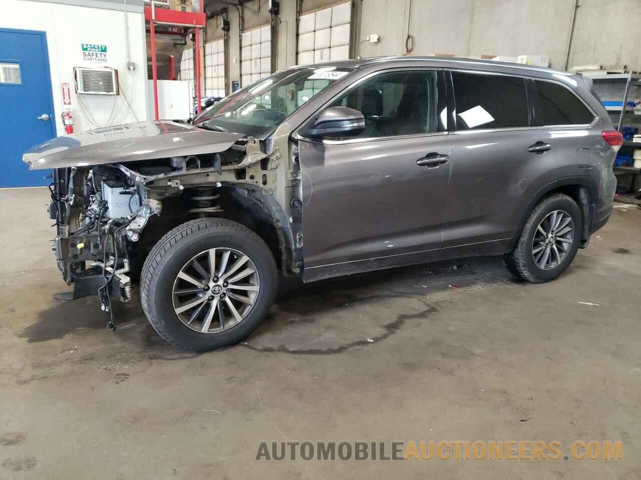 5TDJZRFH9HS418660 TOYOTA HIGHLANDER 2017