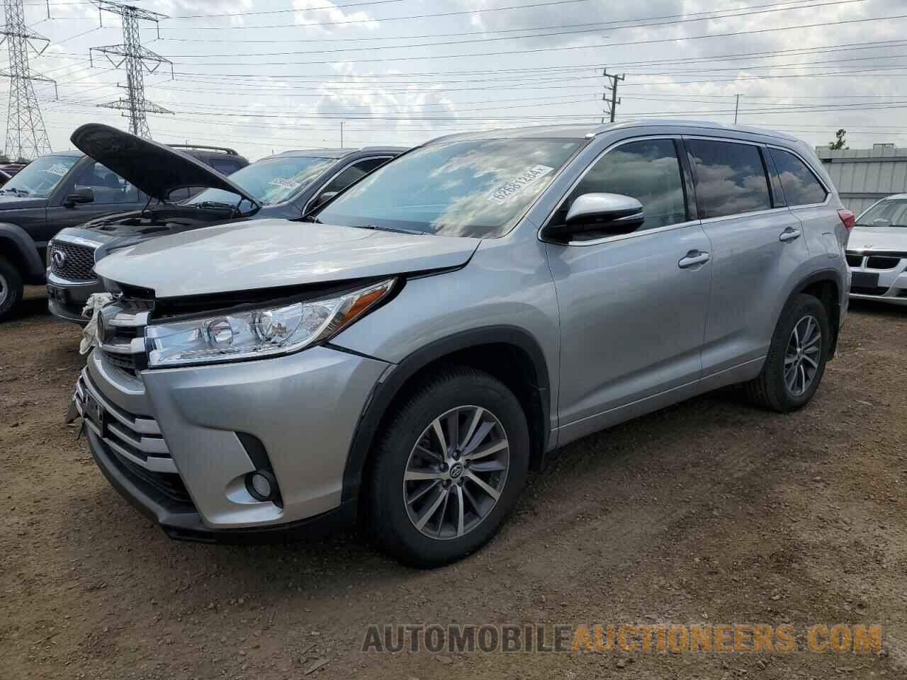 5TDJZRFH9HS425690 TOYOTA HIGHLANDER 2017