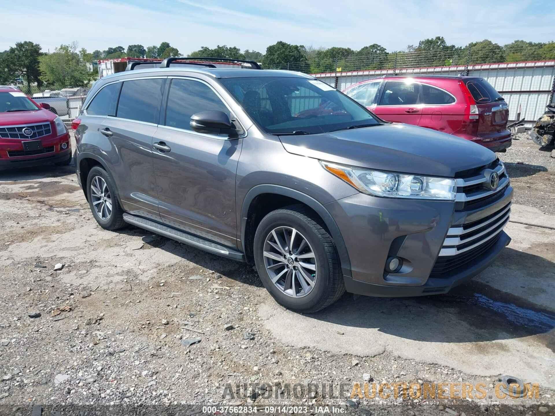 5TDJZRFH9HS437614 TOYOTA HIGHLANDER 2017