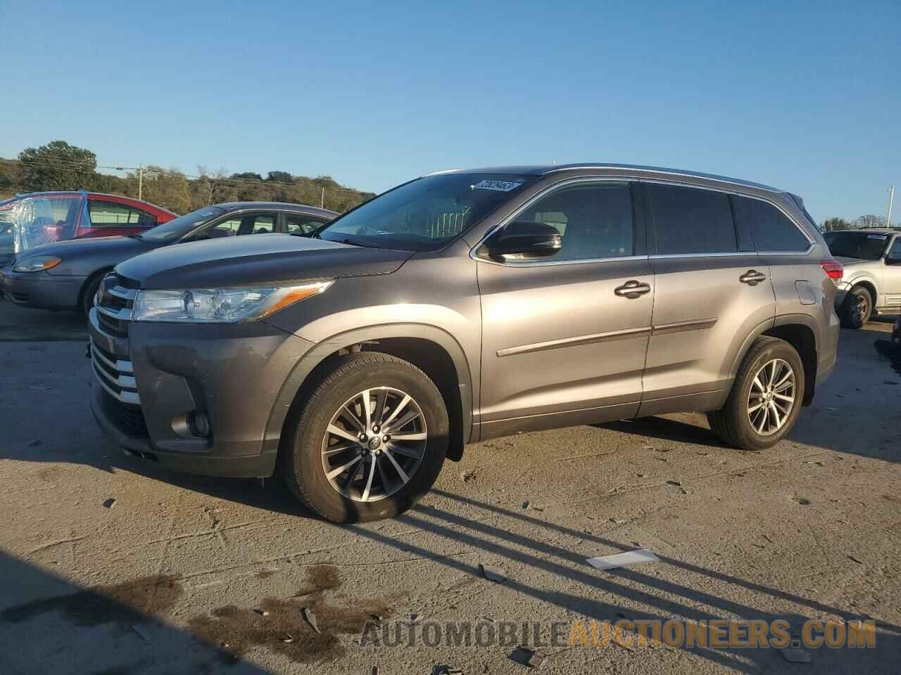 5TDJZRFH9HS464263 TOYOTA HIGHLANDER 2017