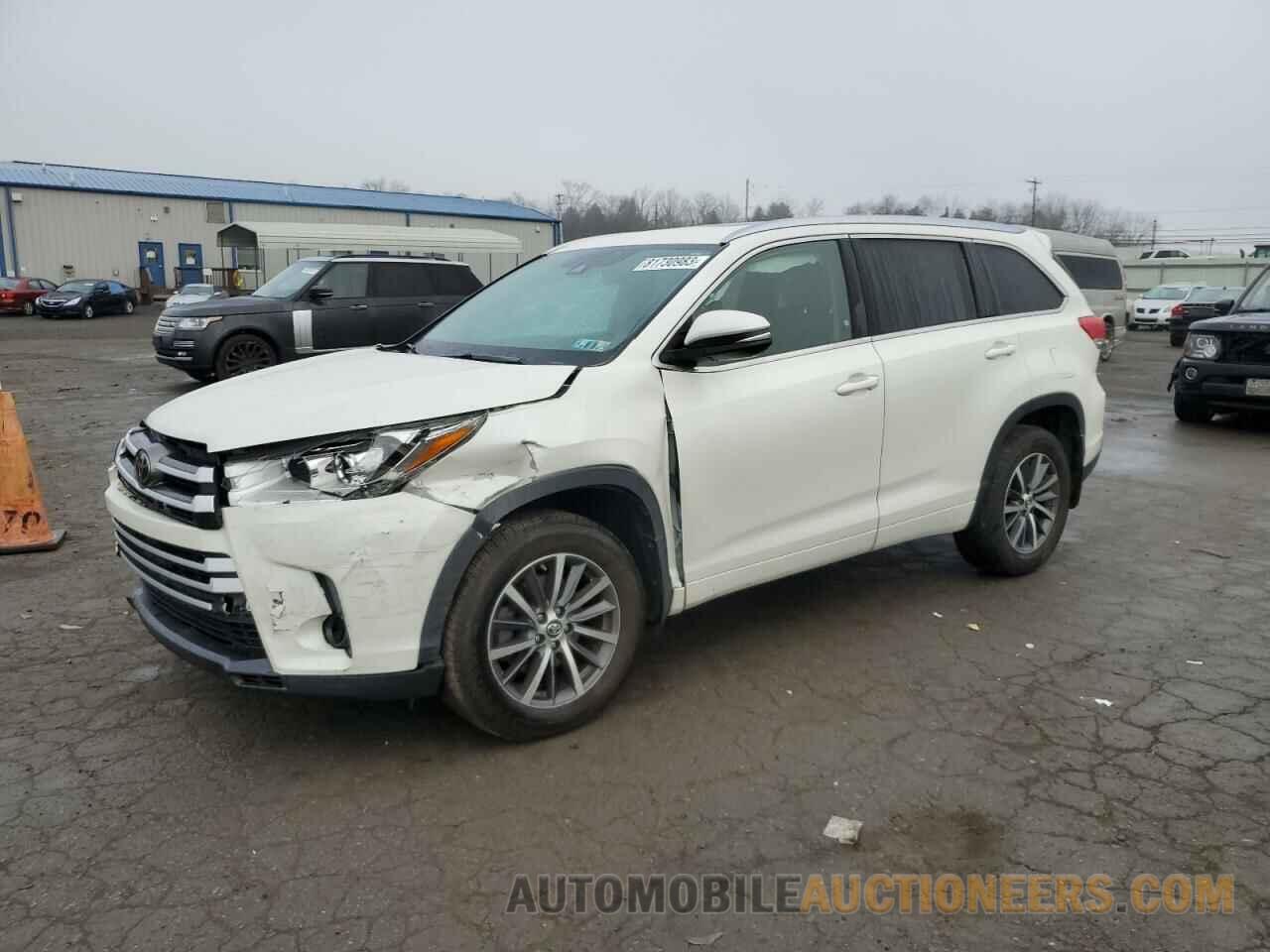 5TDJZRFH9HS518032 TOYOTA HIGHLANDER 2017