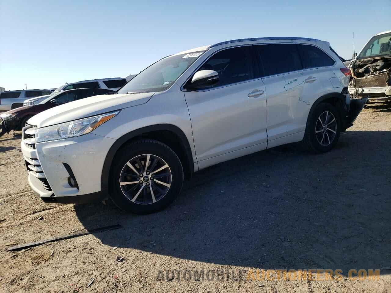 5TDJZRFH9JS533832 TOYOTA HIGHLANDER 2018